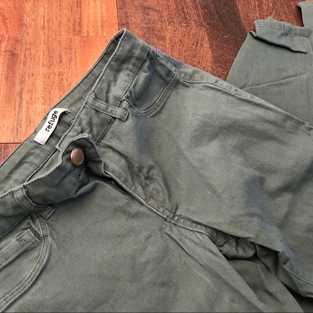 Green Capri’s, Spring Ready